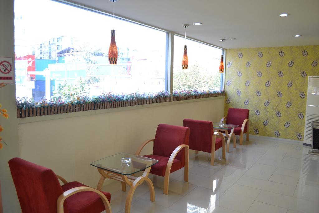 Qingdao Renjia Bussiness Hotel 客房 照片