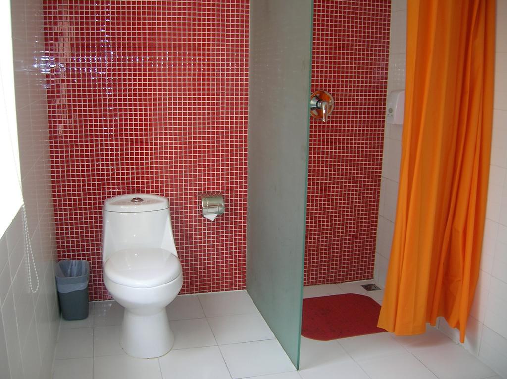 Qingdao Renjia Bussiness Hotel 客房 照片